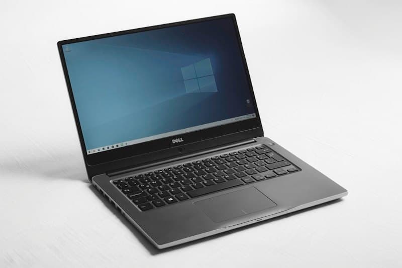 Best Laptops to Buy in Bangladesh 2025: Complete Buying Guide for Students, Programmers & Gamers
